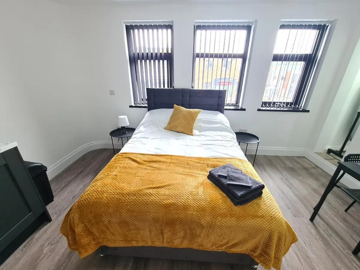 Apartment Homestay By Bic Legends 3 Batley