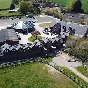 Hanaverian With Amazing Views Of Stud Farm. Driffield