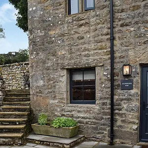 Balderstones Barn Clapham (North Yorkshire)